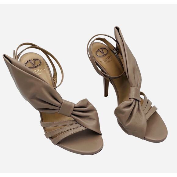 Valentino Garavani Leather Bow Knot Ankle Strap Sandals Size 38.5 US 8.5 - Picture 4 of 11